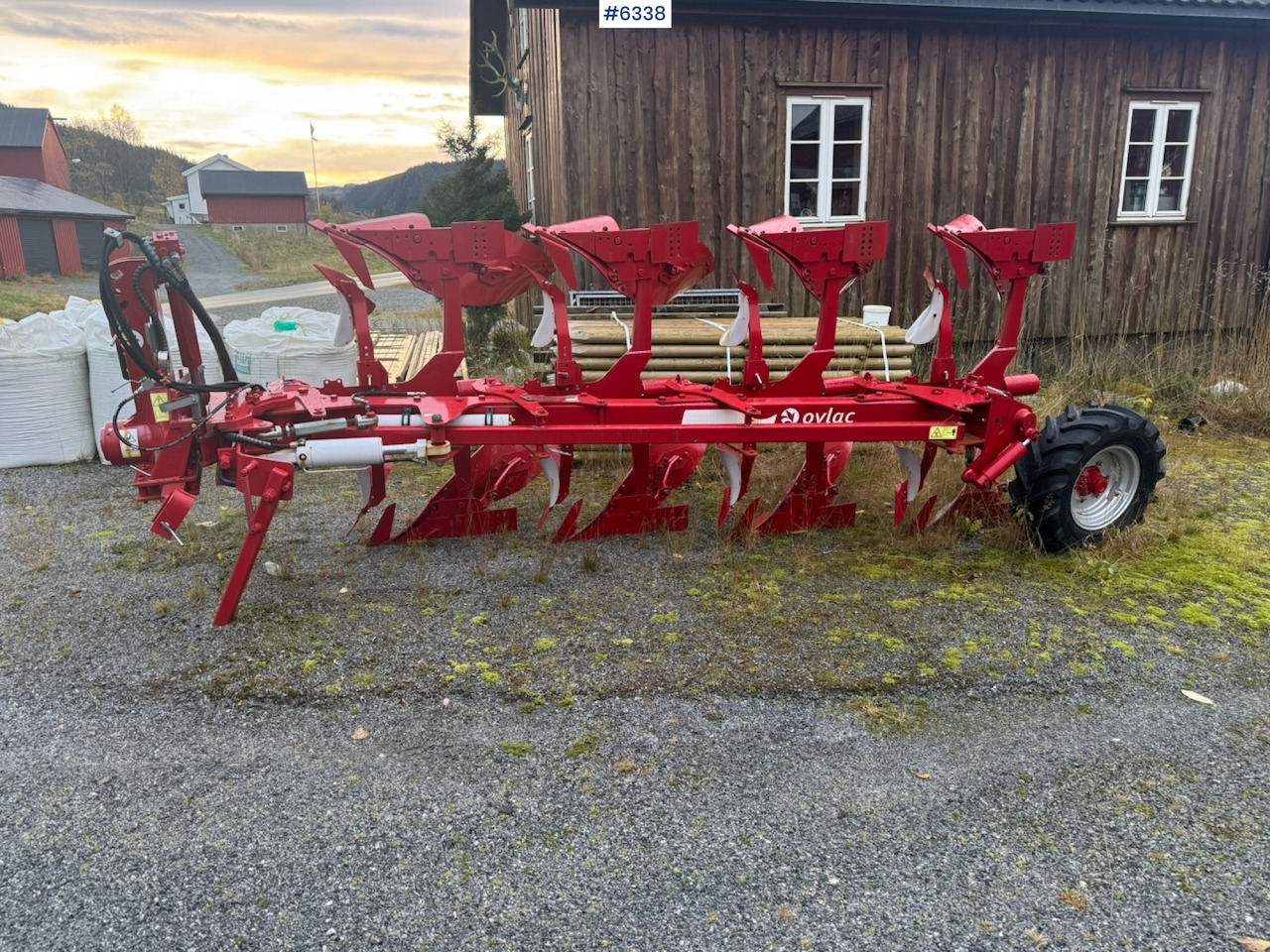 2021 Ovlac 4-furrow reversible plough - Maquina para lavrar a terra: foto 2 2021 Ovlac 4-furrow reversible plough - Maquina para lavrar a terra: foto 2