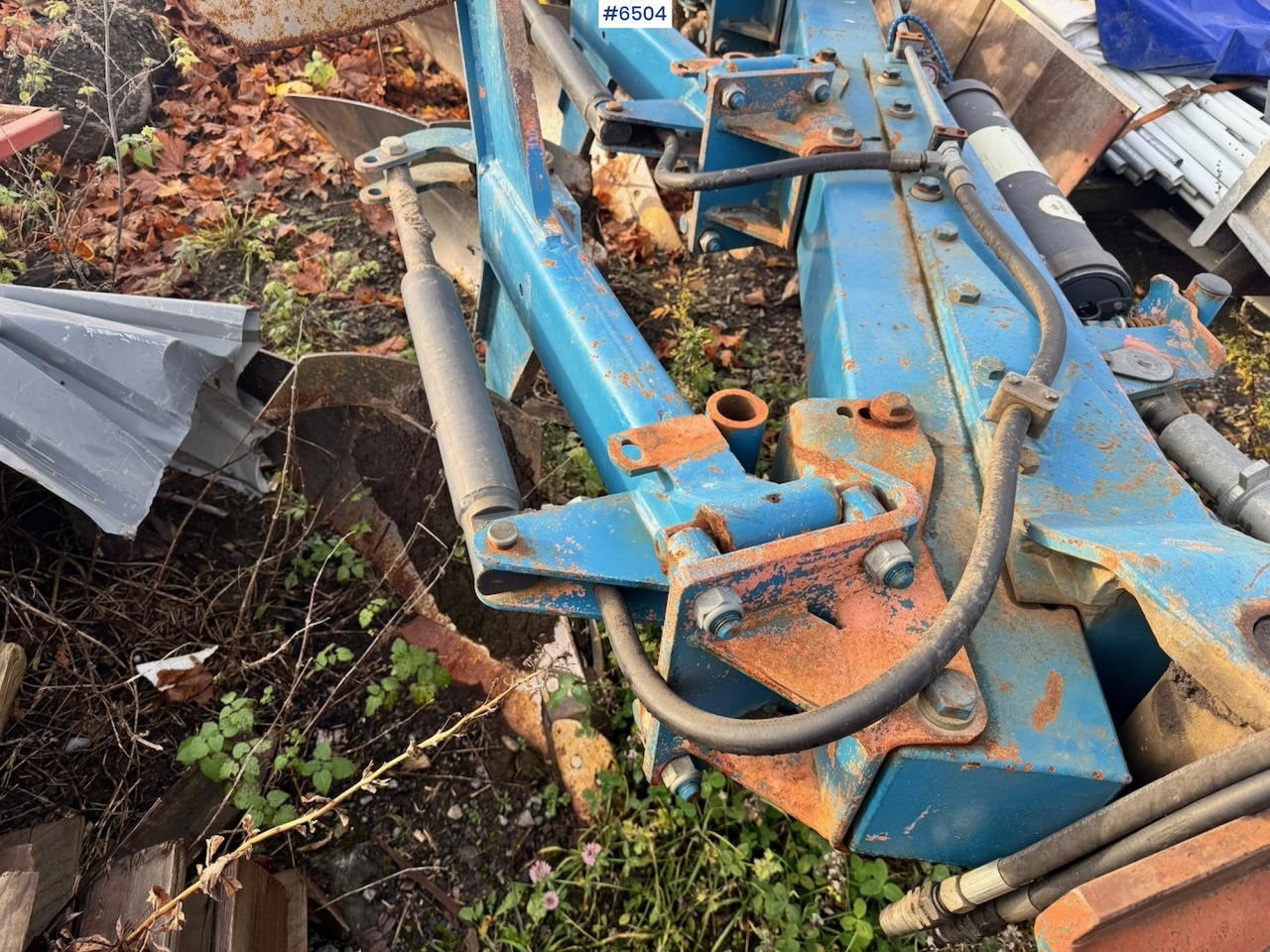 Approx. 1995 Øverum 3-furrow reversible plough - Maquina para lavrar a terra: foto 5 Approx. 1995 Øverum 3-furrow reversible plough - Maquina para lavrar a terra: foto 5