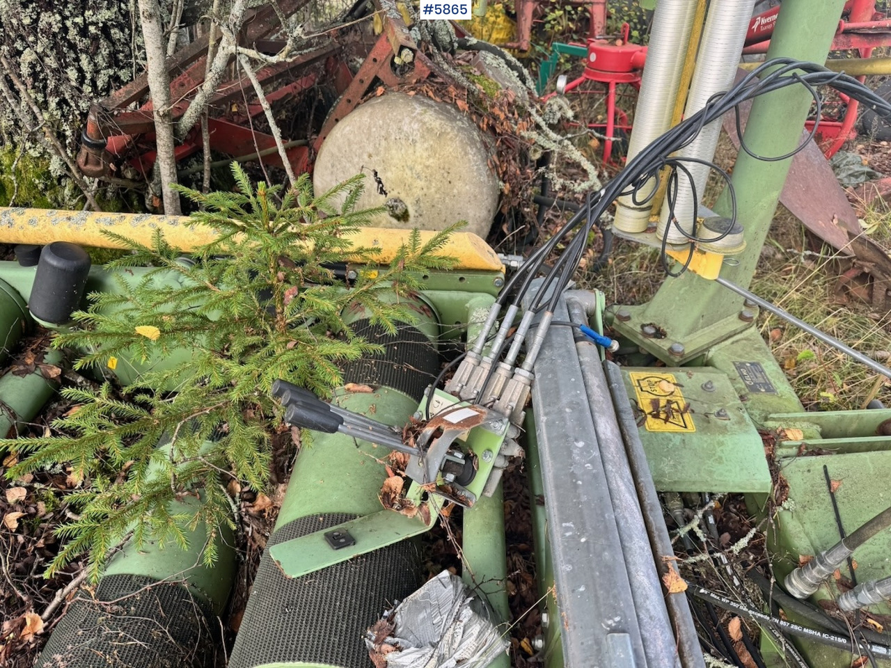 Locação de  Ca. 2007 Elho 1400RF Round bale wrapper Ca. 2007 Elho 1400RF Round bale wrapper: foto 9