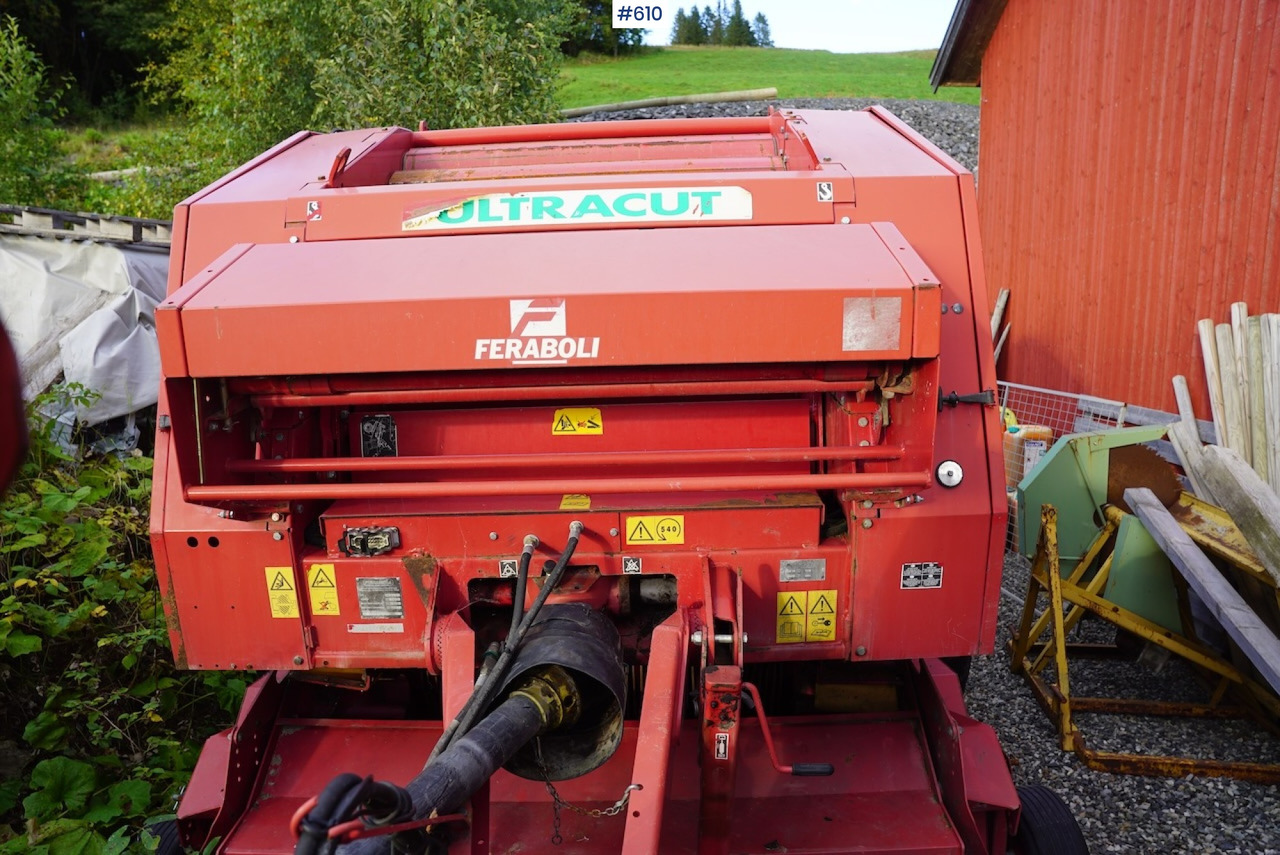 Feraboli Trotter 125 round baler - Máquina para produção de feno: foto 2 Feraboli Trotter 125 round baler - Máquina para produção de feno: foto 2