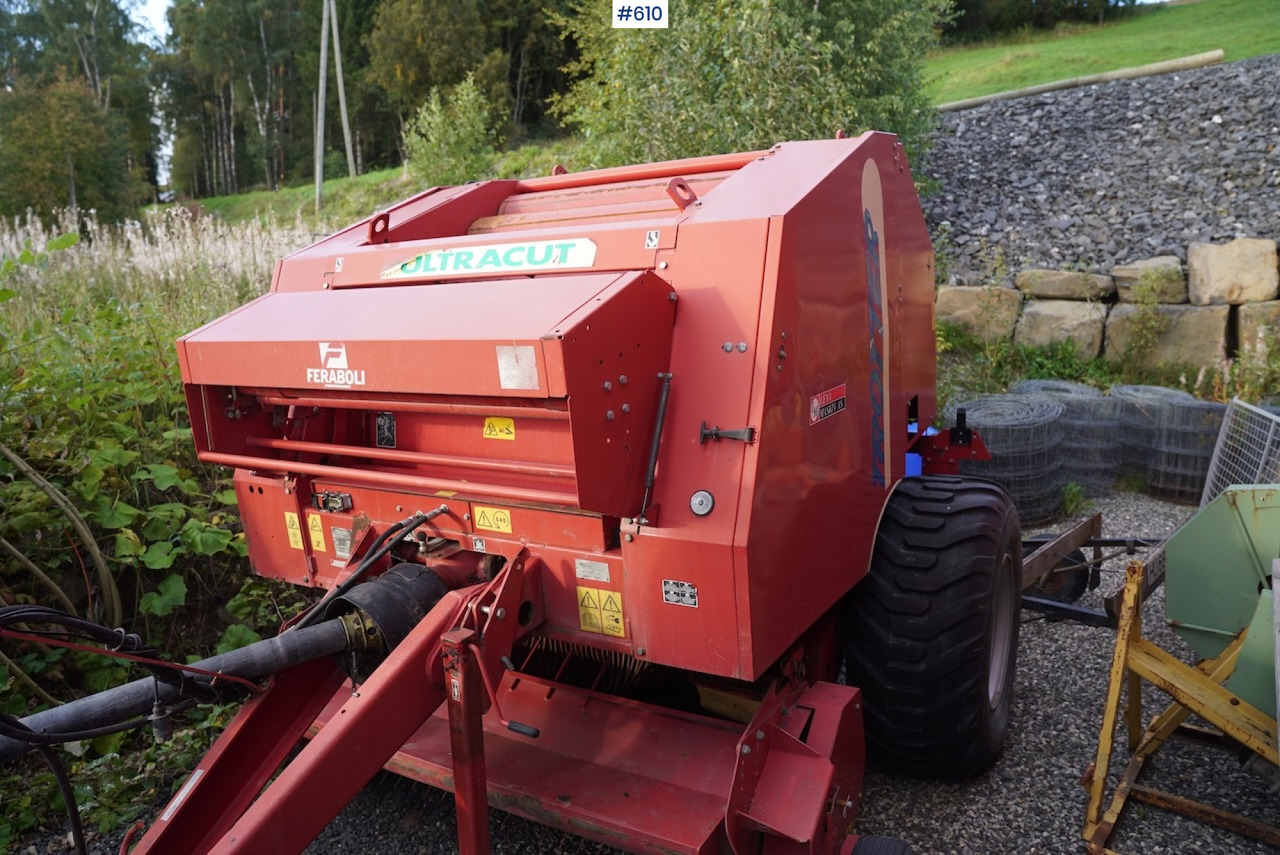 Feraboli Trotter 125 round baler - Máquina para produção de feno: foto 3 Feraboli Trotter 125 round baler - Máquina para produção de feno: foto 3