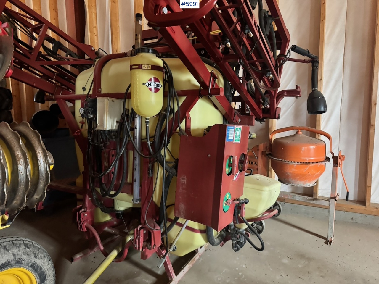 Hardi Åkersprøyte. 21 w booms. - Pulverizador agricola: foto 3 Hardi Åkersprøyte. 21 w booms. - Pulverizador agricola: foto 3