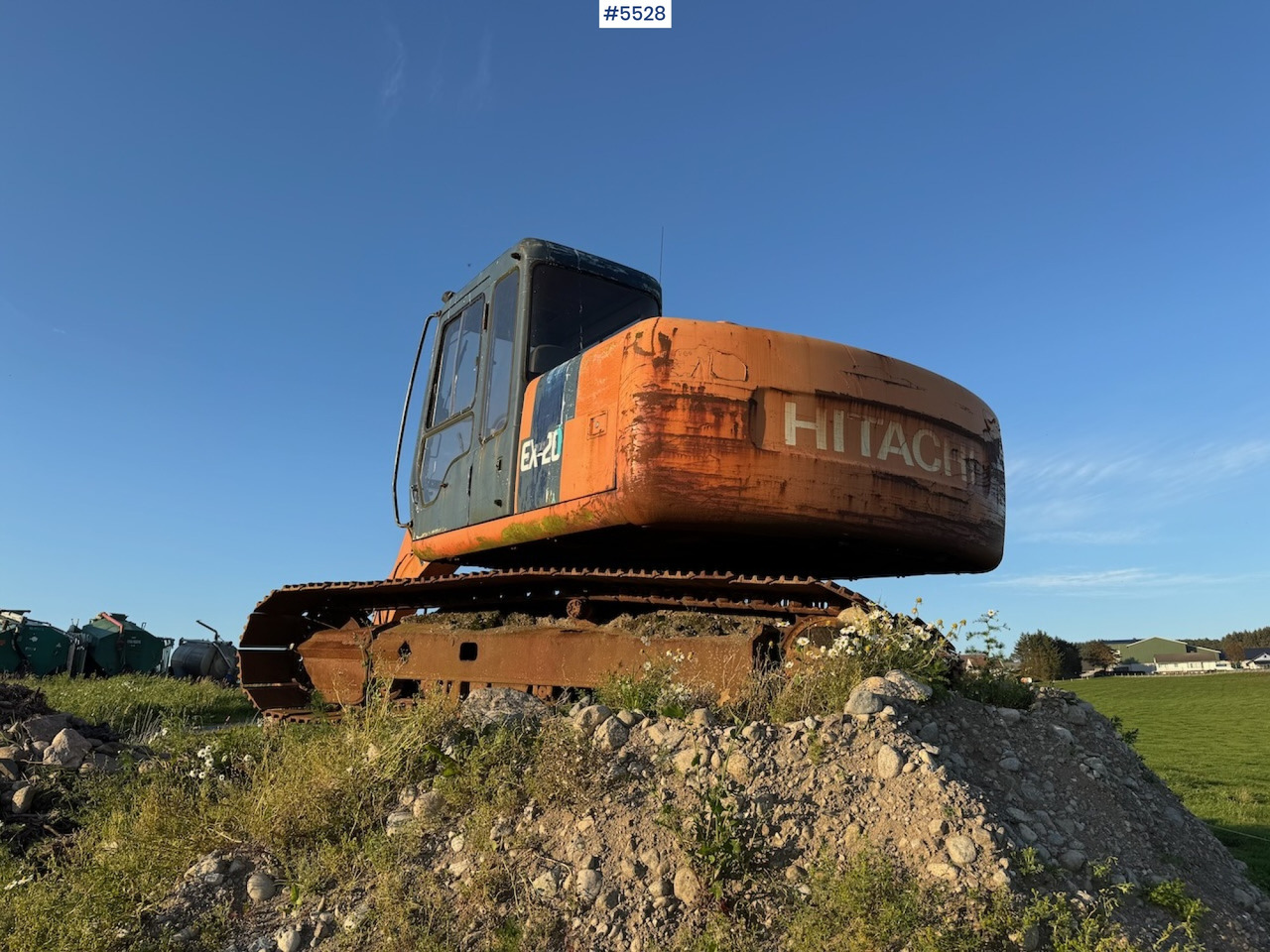 Hitachi EX 120-2. - Escavadeira: foto 4 Hitachi EX 120-2. - Escavadeira: foto 4