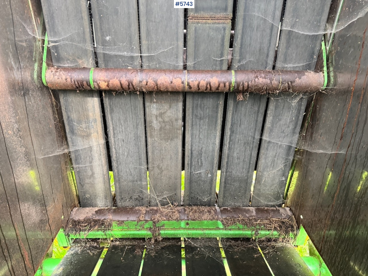 Máquina para produção de feno John Deere 550 Round Baler.: foto 13 Máquina para produção de feno John Deere 550 Round Baler.: foto 13