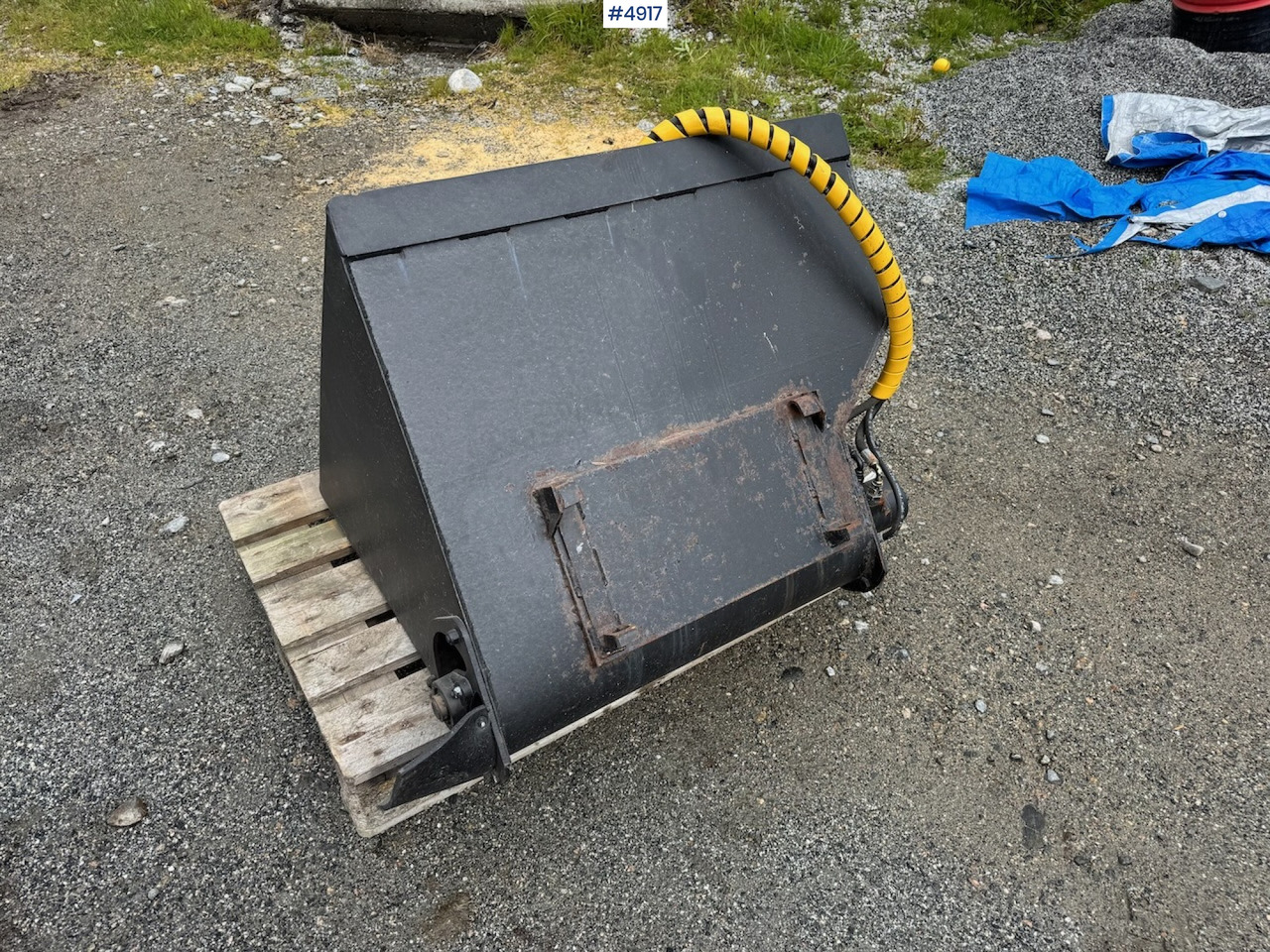 Kraftfor skuffe til Avant. - Equipamento de gado: foto 4 Kraftfor skuffe til Avant. - Equipamento de gado: foto 4