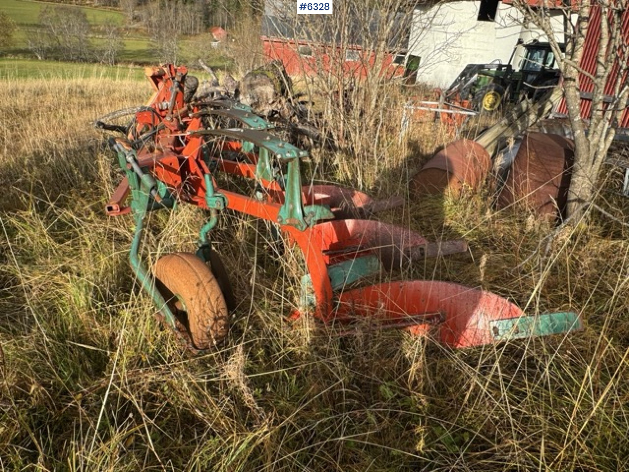 Maquina para lavrar a terra Kverneland 3-furrow plough: foto 1