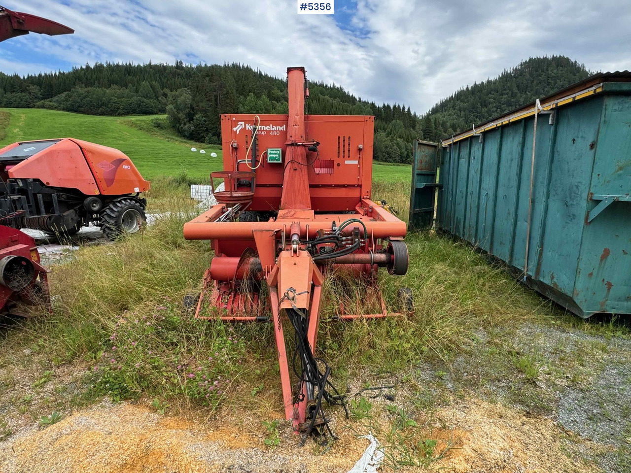 Kverneland Tårup 480 grass trailer w/ trimmer! - Máquina para produção de feno: foto 3 Kverneland Tårup 480 grass trailer w/ trimmer! - Máquina para produção de feno: foto 3
