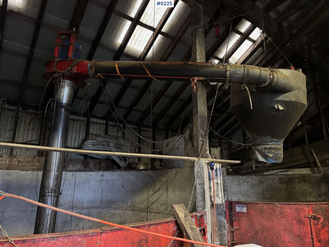 TKS Filling Auger - Equipamento de gado: foto 3 TKS Filling Auger - Equipamento de gado: foto 3