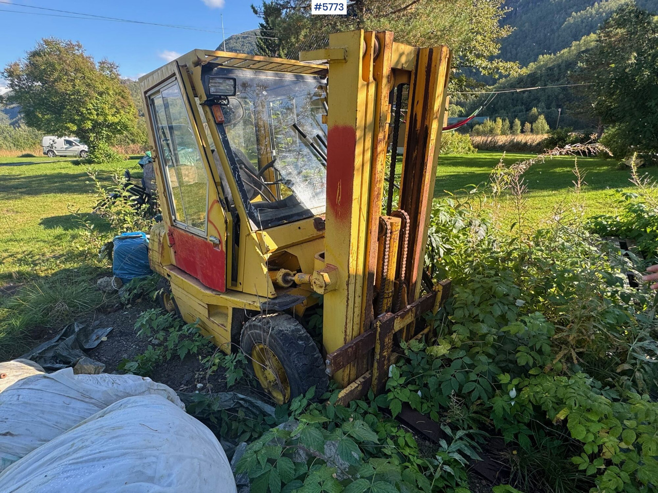 Toyota 02-3FD25 Truck. Repair object - Empilhadeira: foto 2 Toyota 02-3FD25 Truck. Repair object - Empilhadeira: foto 2