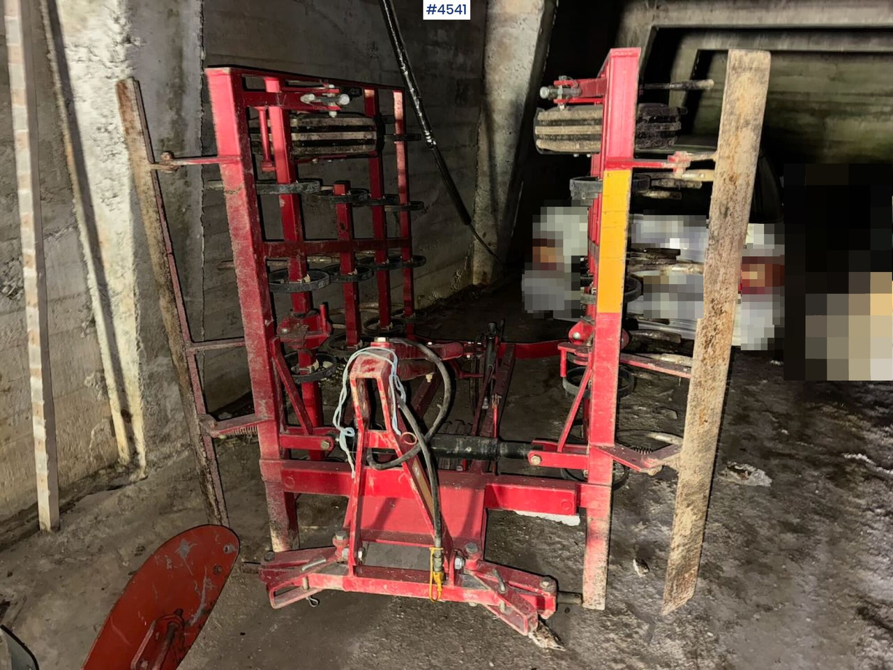 Väderstad Harrow - Maquina para lavrar a terra: foto 1 Väderstad Harrow - Maquina para lavrar a terra: foto 1