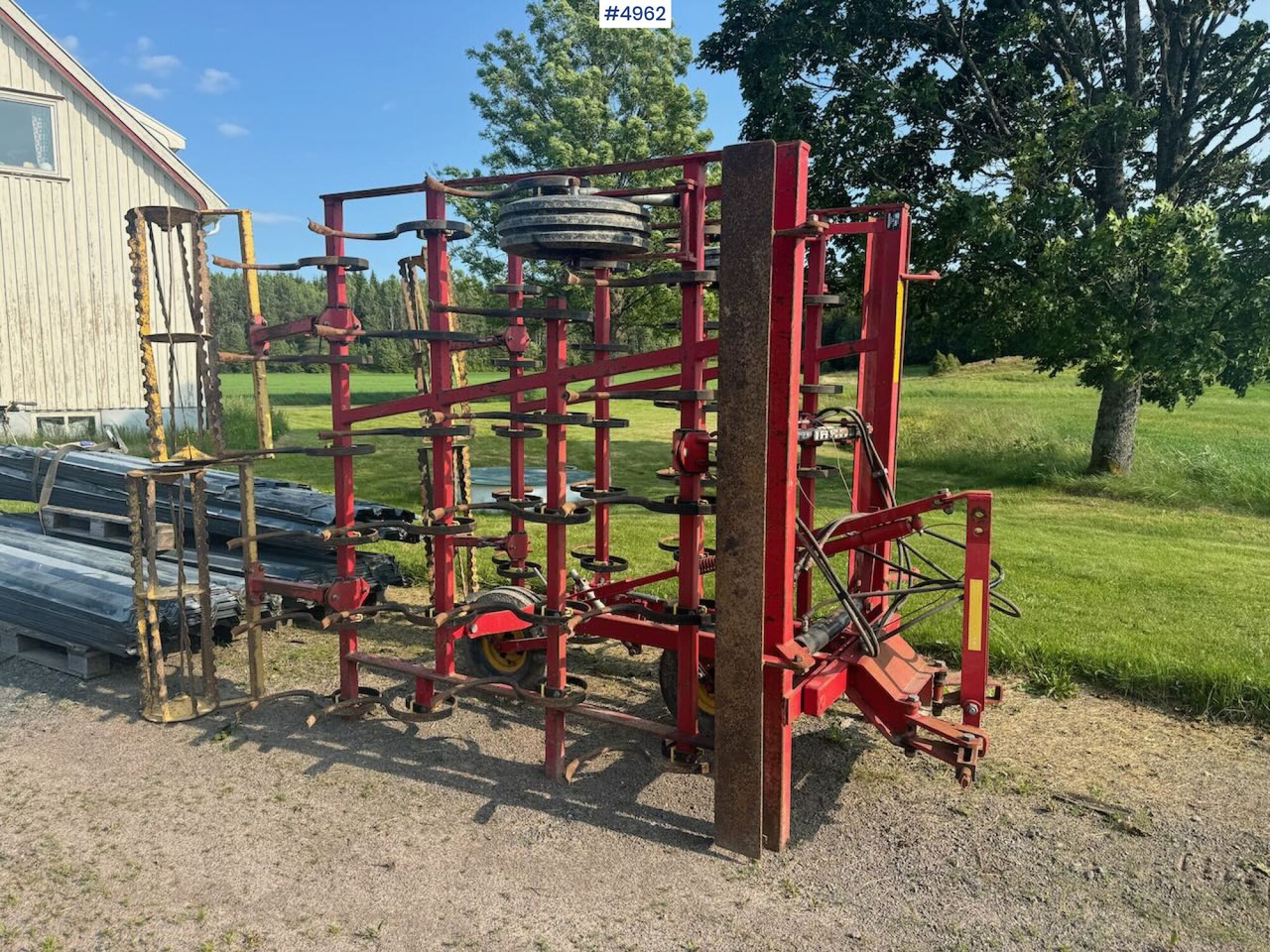 Väderstad Harrow - Maquina para lavrar a terra: foto 5 Väderstad Harrow - Maquina para lavrar a terra: foto 5
