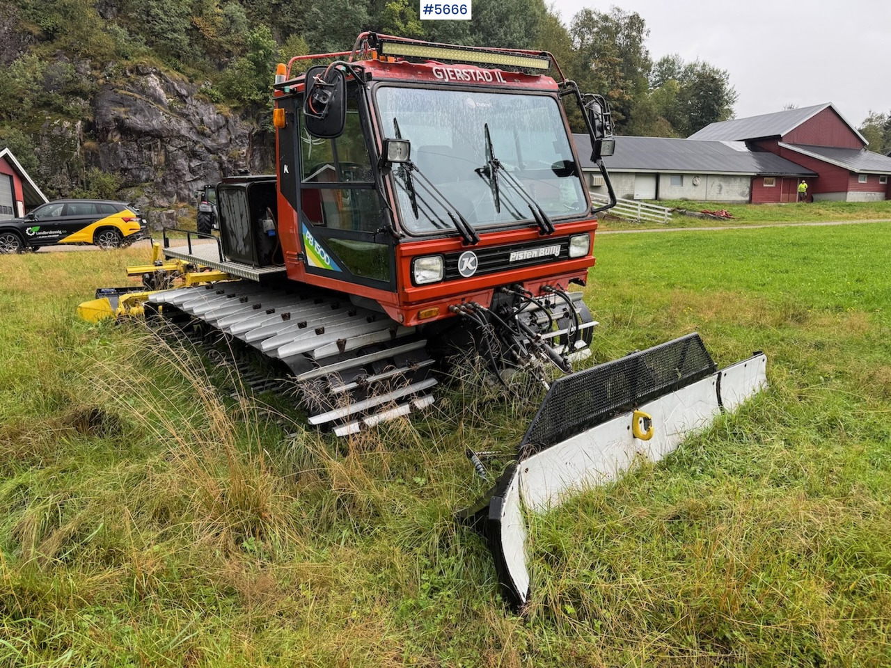 1994 Pisten Bully 150D w/ track layer and milling machine - Veículo municipal/ Especial: foto 4 1994 Pisten Bully 150D w/ track layer and milling machine - Veículo municipal/ Especial: foto 4