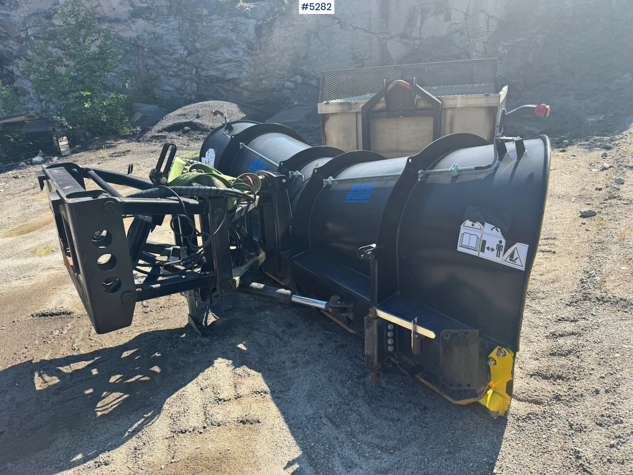 2018 Arctic Machine AM3400 Plow for Tractor - Veículo municipal/ Especial: foto 4 2018 Arctic Machine AM3400 Plow for Tractor - Veículo municipal/ Especial: foto 4