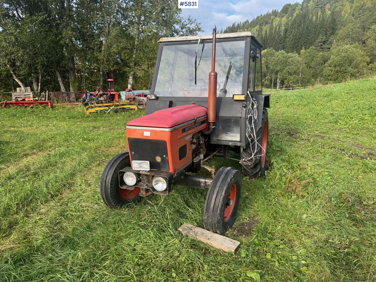 Zetor 4911 - Trator: foto 4 Zetor 4911 - Trator: foto 4