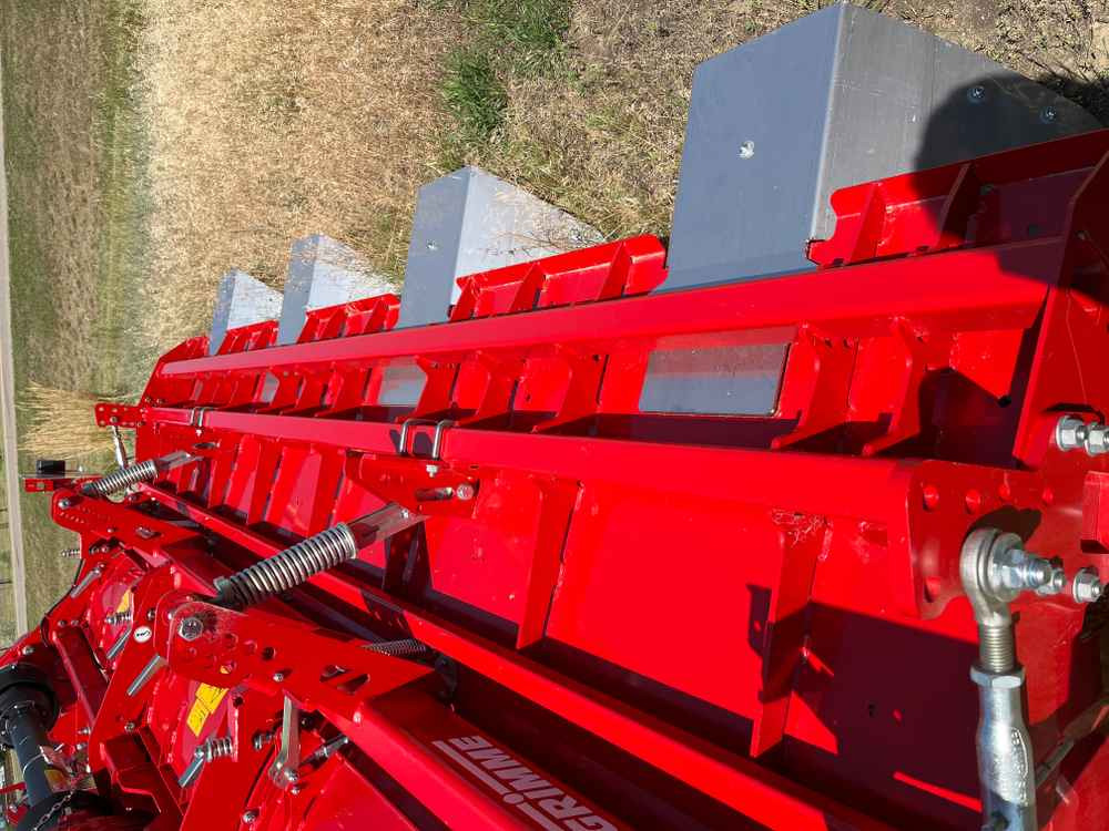 Grimme GF 400 - Triturador de folhas para batata: foto 3 Grimme GF 400 - Triturador de folhas para batata: foto 3