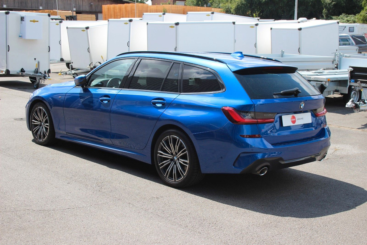 BMW 320 Touring d M Sport Laser Alcantara Harman Kar - Automóvel: foto 3 BMW 320 Touring d M Sport Laser Alcantara Harman Kar - Automóvel: foto 3