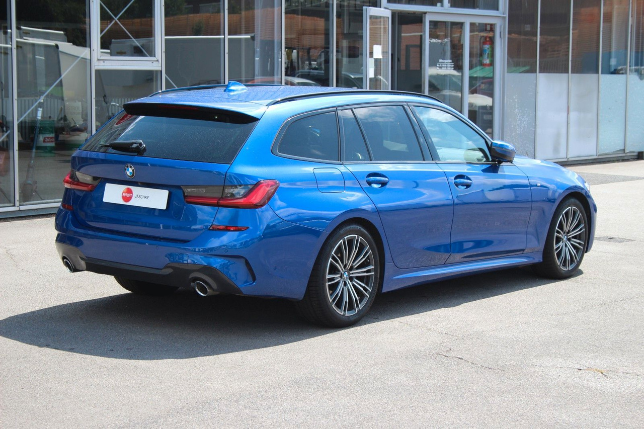BMW 320 Touring d M Sport Laser Alcantara Harman Kar - Automóvel: foto 2 BMW 320 Touring d M Sport Laser Alcantara Harman Kar - Automóvel: foto 2