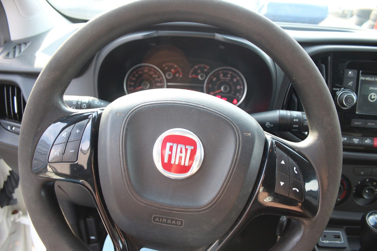 Furgão compacto Fiat Doblo SX Kasten Klima AHK Dachträger: foto 10 Furgão compacto Fiat Doblo SX Kasten Klima AHK Dachträger: foto 10