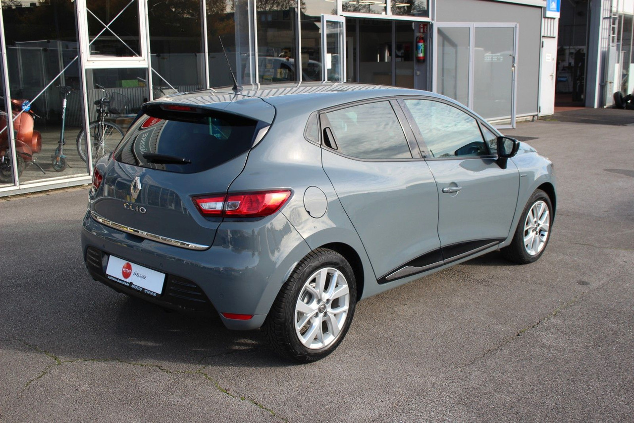 Renault Clio IV Limited 13tKM aus Rentnerbesitz Navi - Sedã: foto 3 Renault Clio IV Limited 13tKM aus Rentnerbesitz Navi - Sedã: foto 3