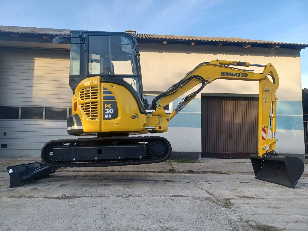 Mini escavadeira Komatsu PC30MR-3: foto 11