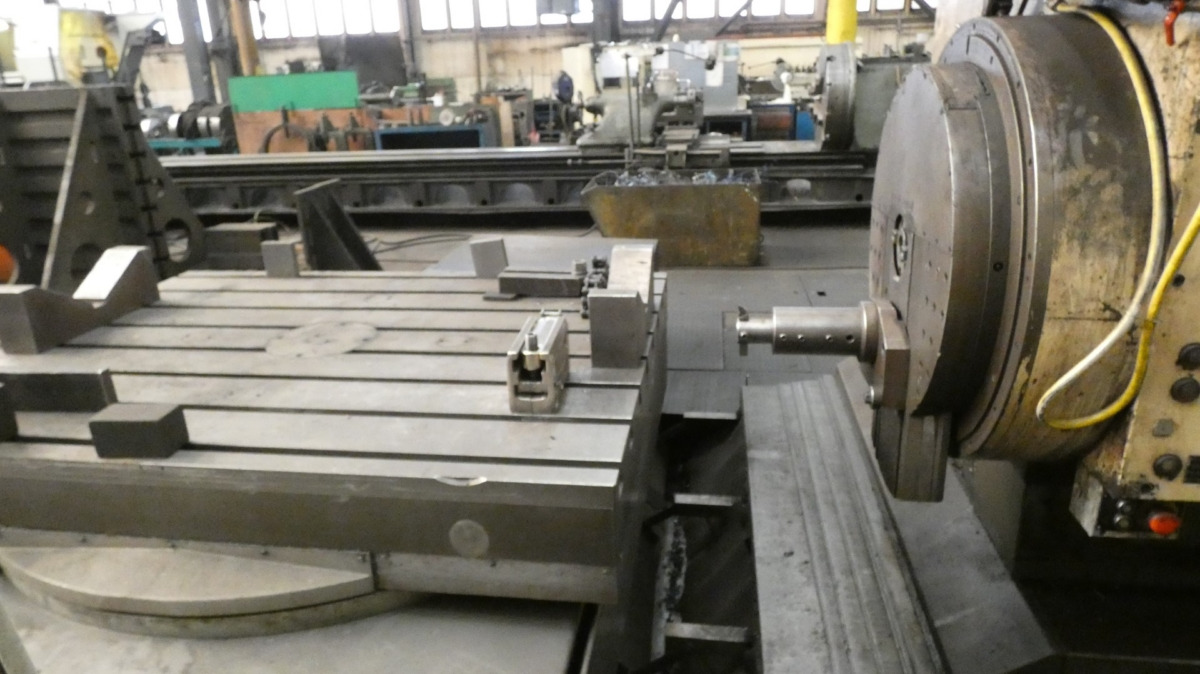 Máquina para metais UNION BFKP 130 CNC 600: foto 5
