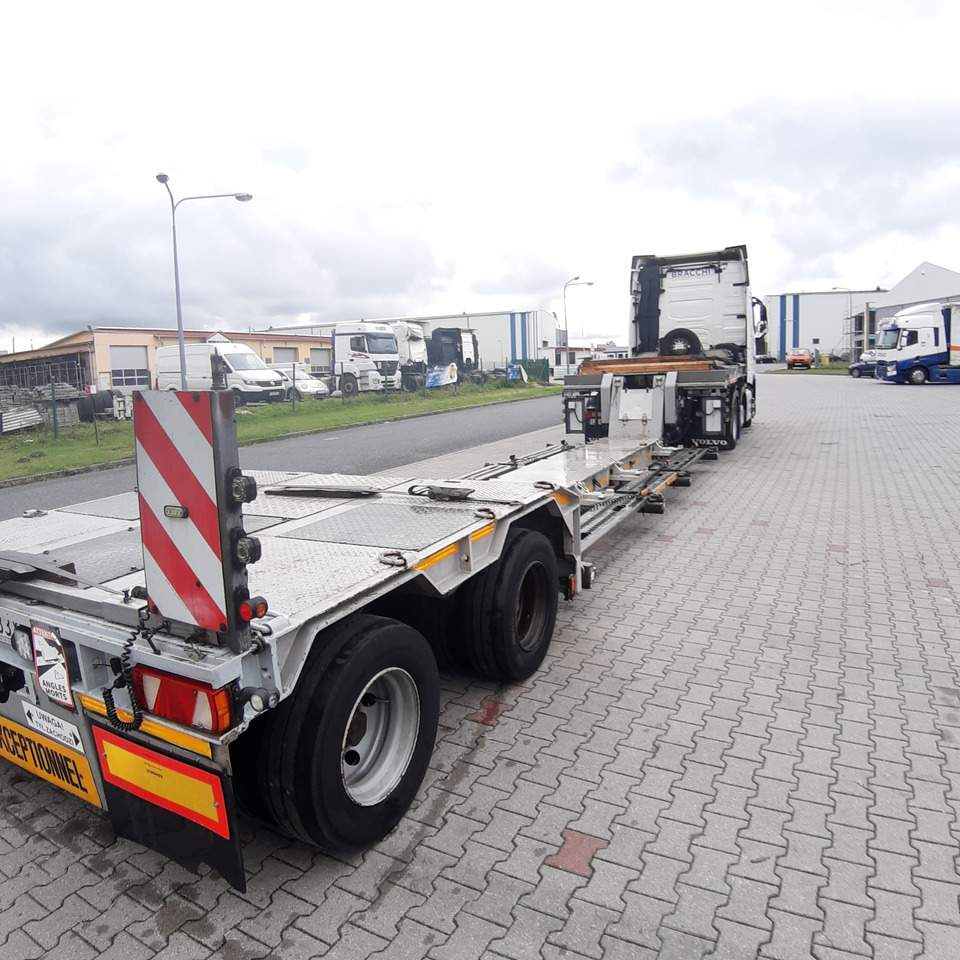 BERTOJA S36 Niskopodłogowa Tiefbett 2 osiowy 2011 r. - Semireboque baixa: foto 1 BERTOJA S36 Niskopodłogowa Tiefbett 2 osiowy 2011 r. - Semireboque baixa: foto 1