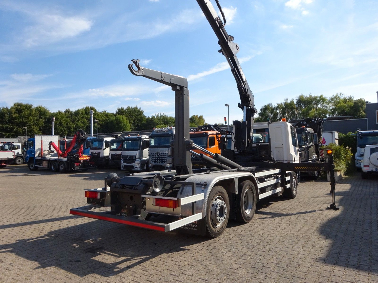 DAF 28-250 CF Abroller + HIA B195-3 Kran - Caminhão polibenne, Caminhão grua: foto 5 DAF 28-250 CF Abroller + HIA B195-3 Kran - Caminhão polibenne, Caminhão grua: foto 5