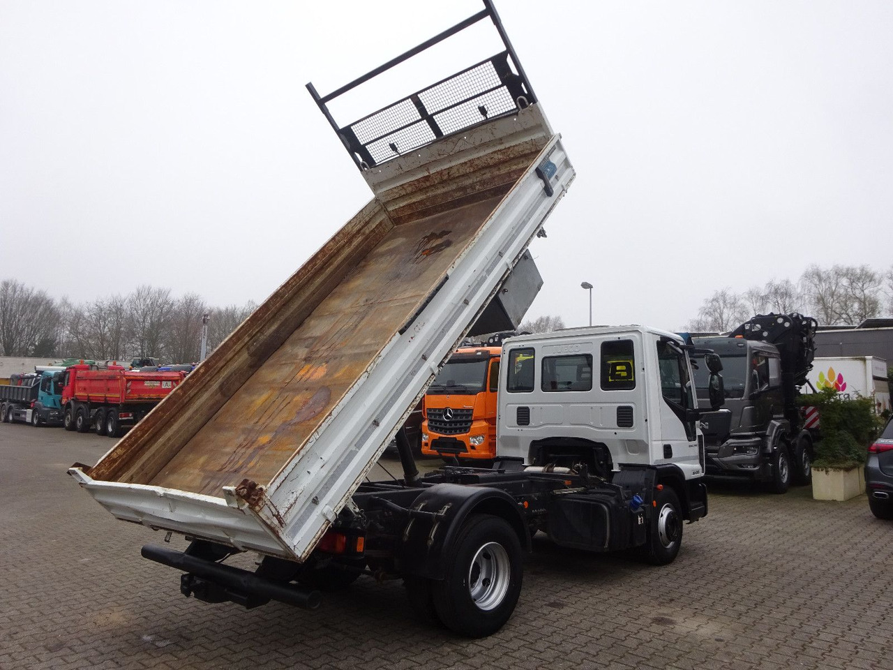 Iveco 80-120 Eurocargo MEILLER 3SKipper 4x2 - Caminhão basculante: foto 5 Iveco 80-120 Eurocargo MEILLER 3SKipper 4x2 - Caminhão basculante: foto 5