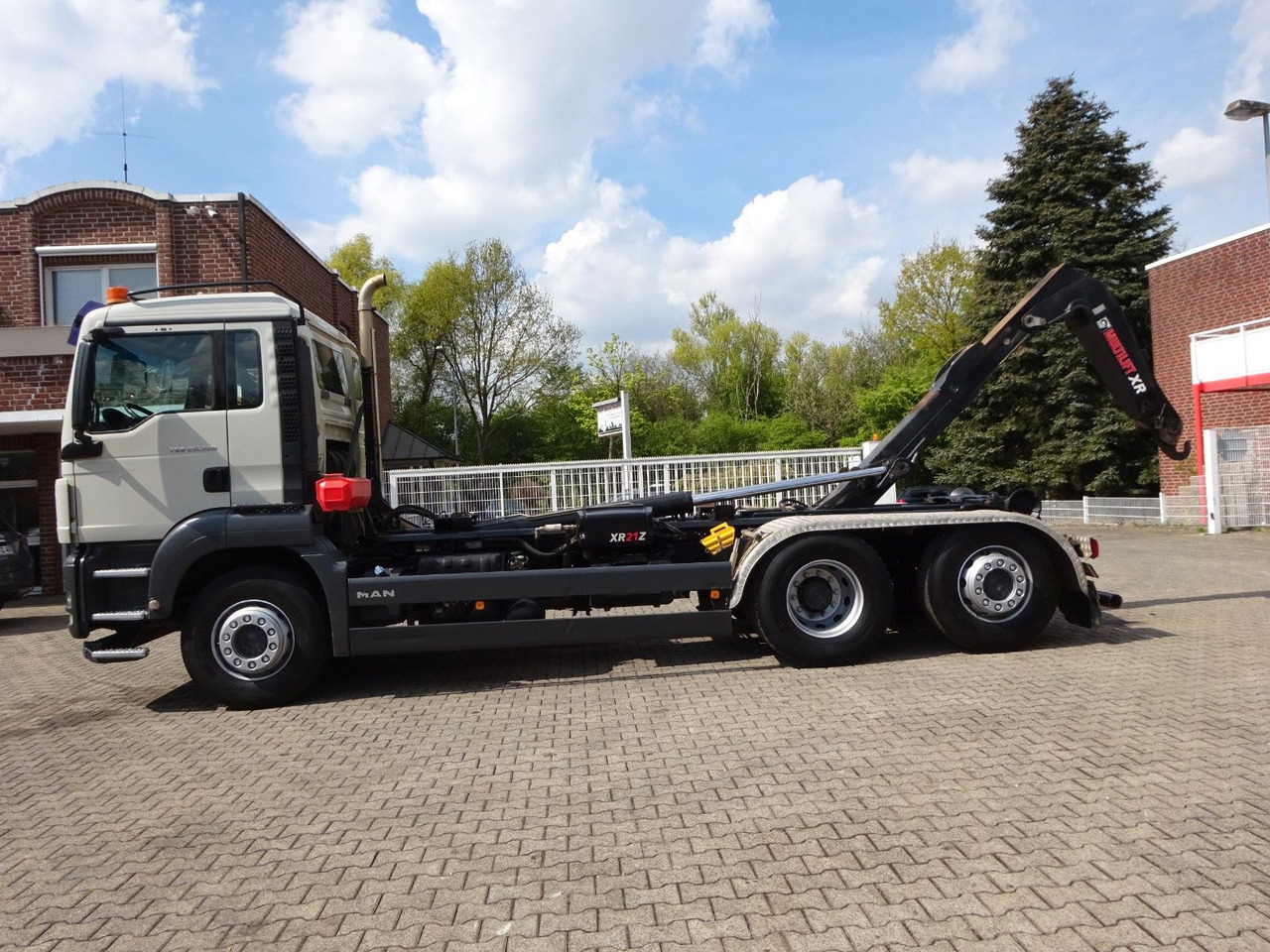 MAN 26.320 Multilift Abroller mit Lift+Lenkachse - Caminhão polibenne: foto 5 MAN 26.320 Multilift Abroller mit Lift+Lenkachse - Caminhão polibenne: foto 5