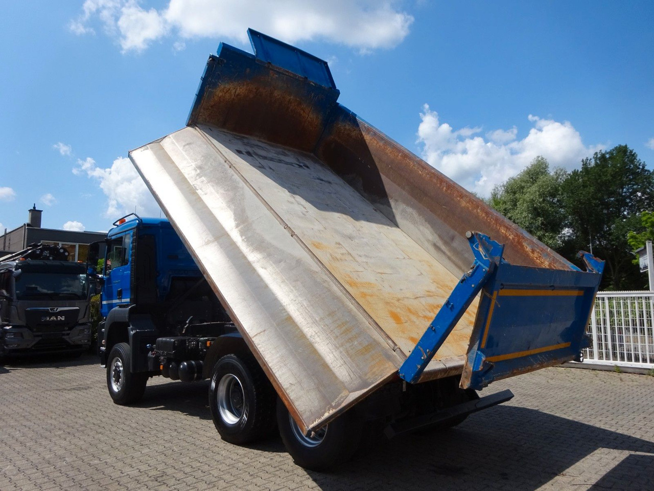 MAN 26.420 TGS MEILER 3Skipper + Bordmatik 6x6 - Caminhão basculante, Caminhão grua: foto 3 MAN 26.420 TGS MEILER 3Skipper + Bordmatik 6x6 - Caminhão basculante, Caminhão grua: foto 3
