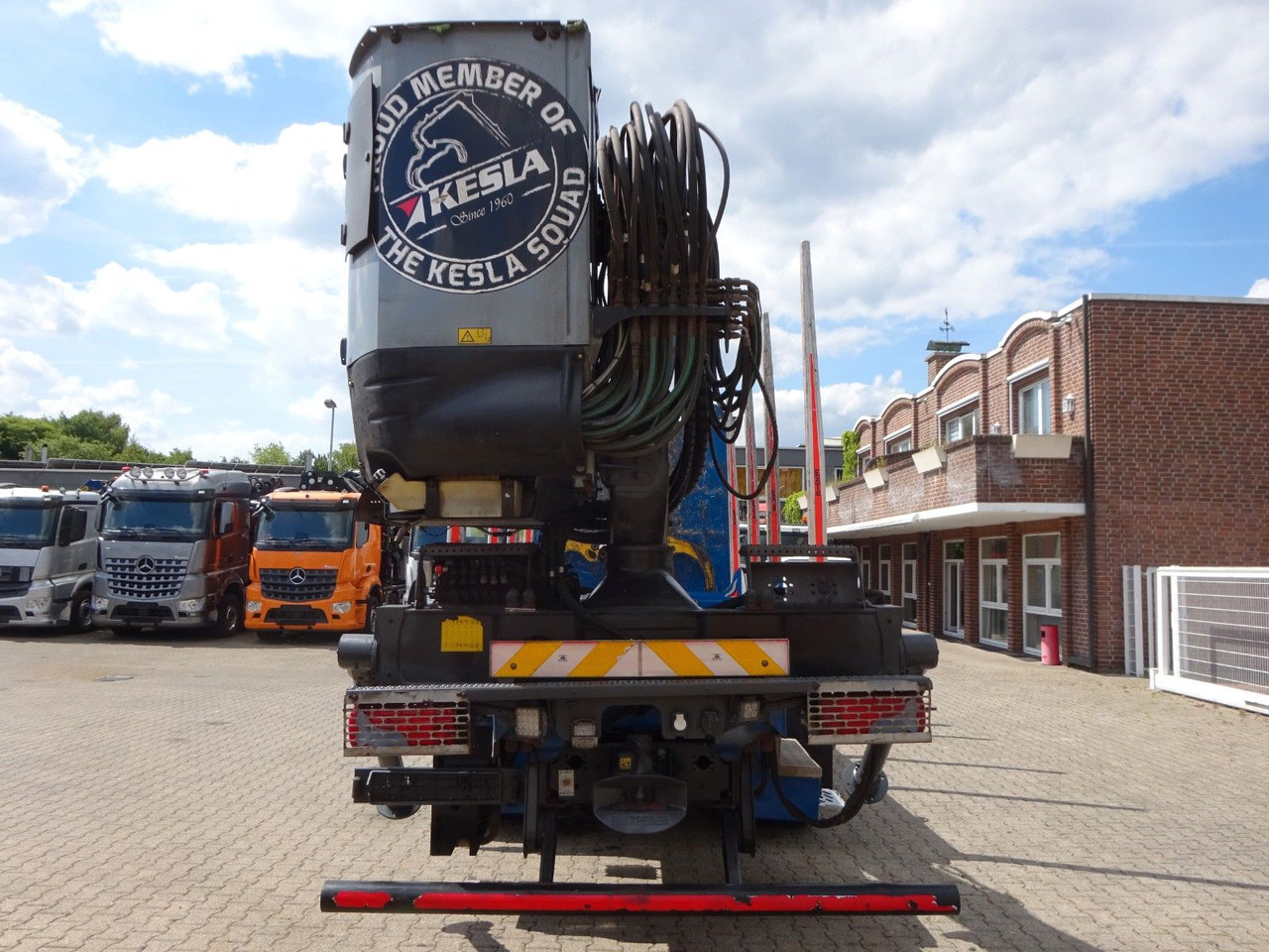 MAN 26.510 mit KESLA 2112 Holzkran+Kabine+Greifer - Caminhão florestal, Caminhão grua: foto 5 MAN 26.510 mit KESLA 2112 Holzkran+Kabine+Greifer - Caminhão florestal, Caminhão grua: foto 5