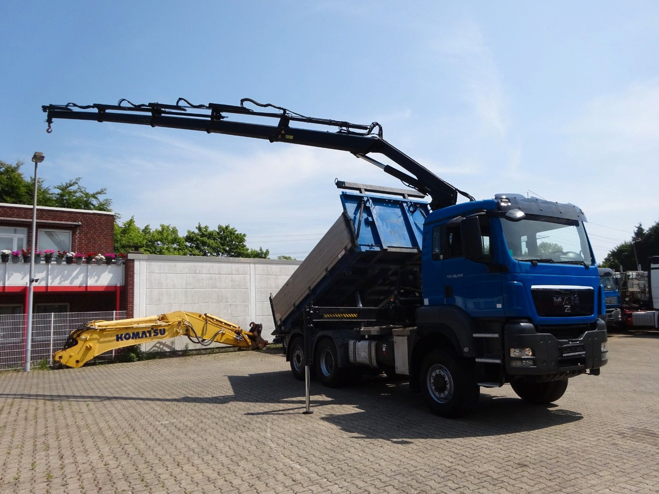 MAN 28.400 TGS 3Skipper+HIAB 166 E-4 HIPRPO 6x4-4 - Caminhão basculante, Caminhão grua: foto 4 MAN 28.400 TGS 3Skipper+HIAB 166 E-4 HIPRPO 6x4-4 - Caminhão basculante, Caminhão grua: foto 4