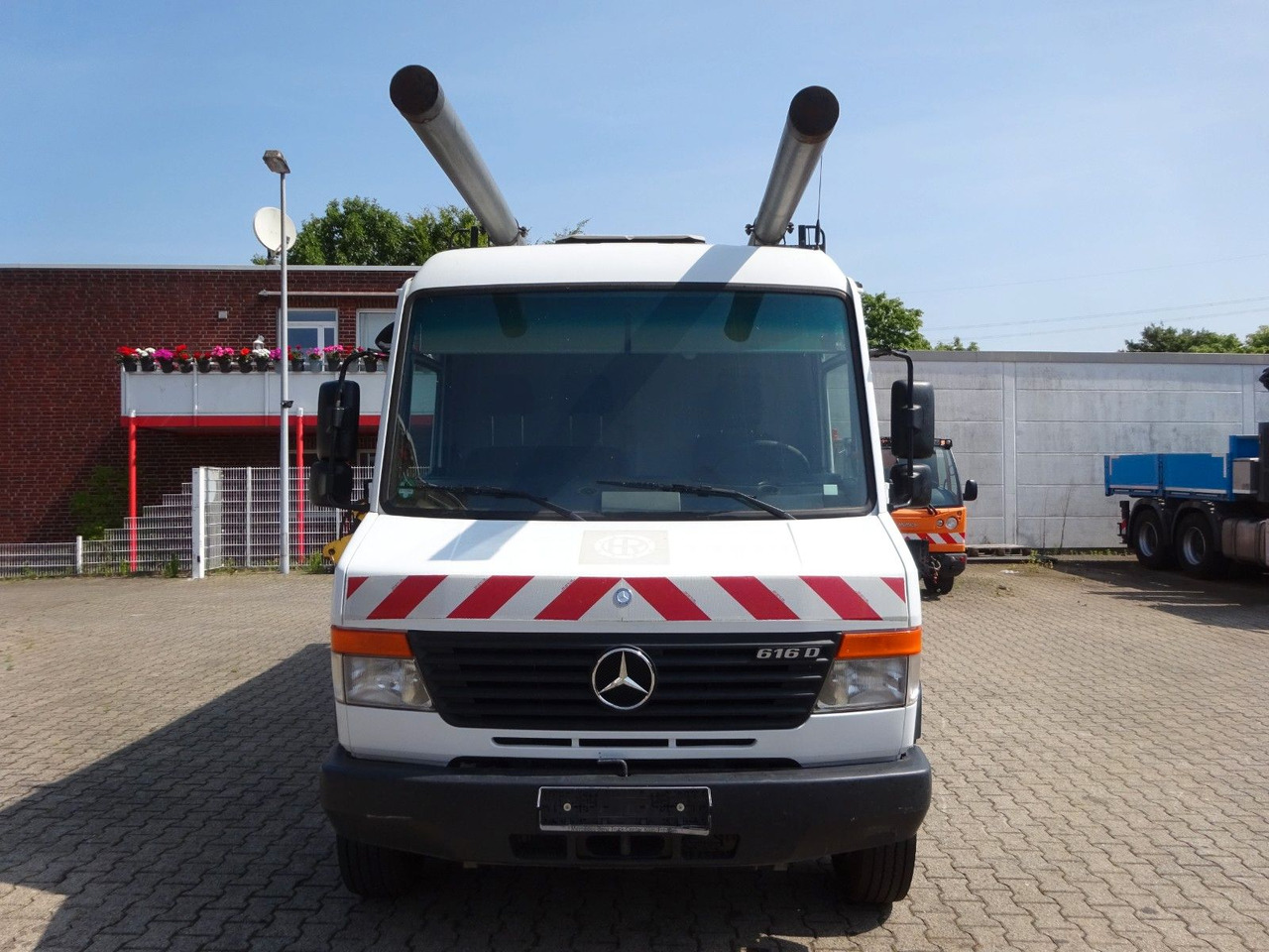 Mercedes-Benz 616D Vario Kastenwagen 4x2 - Furgão: foto 5 Mercedes-Benz 616D Vario Kastenwagen 4x2 - Furgão: foto 5