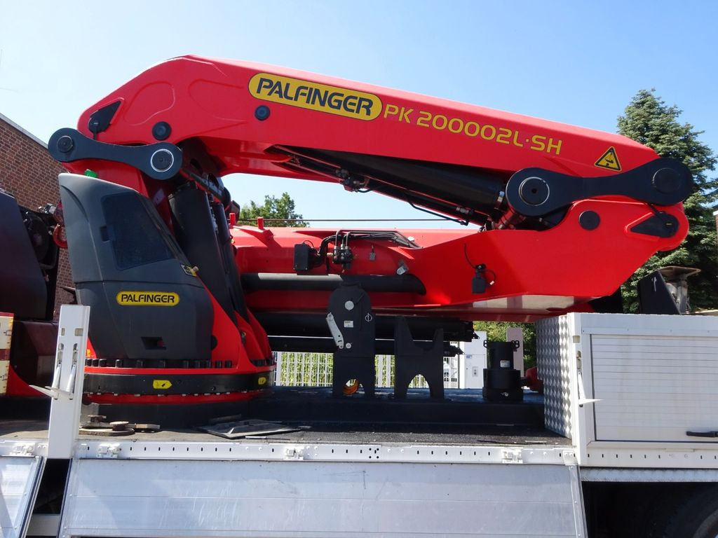 Caminhão grua Scania PK 200002SH - 200Tonnen-Meter-Kran + Seilwinde: foto 12