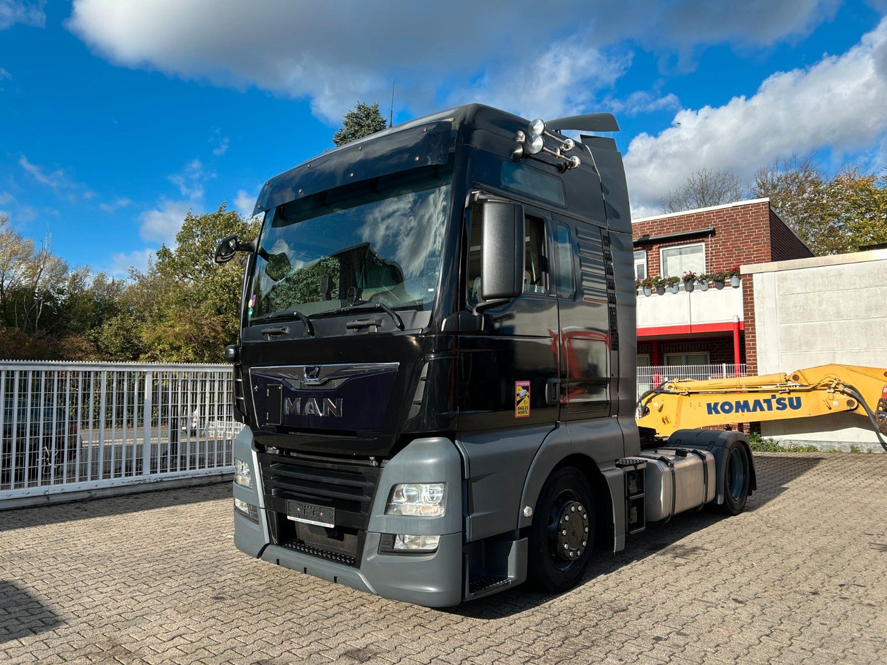 MAN 18.500 TGX 5x gleiche SZM im BESTAND !!! - Tractor: foto 1 MAN 18.500 TGX 5x gleiche SZM im BESTAND !!! - Tractor: foto 1