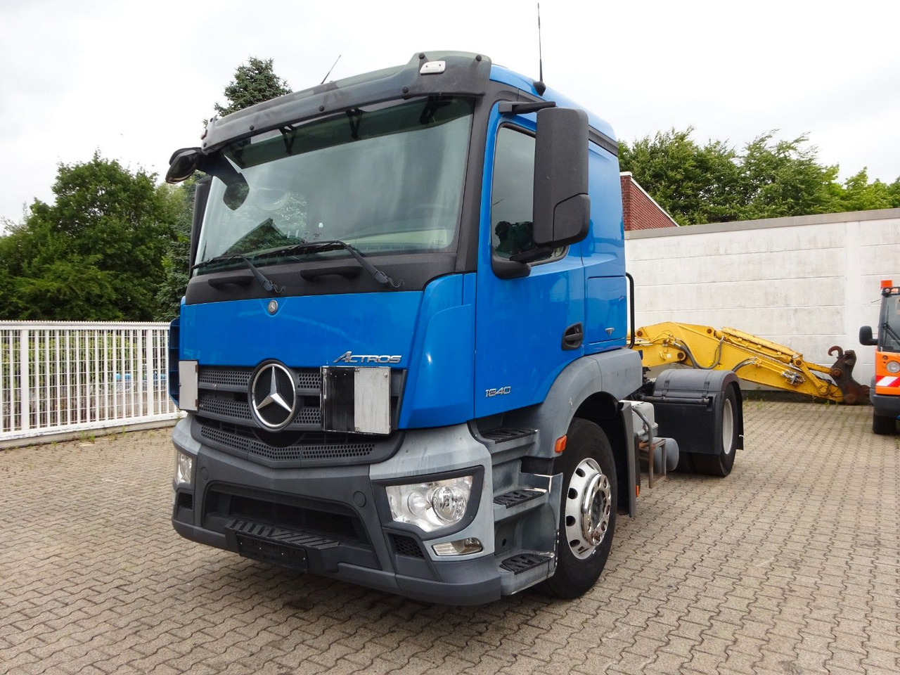 Mercedes-Benz 1840 Actros SZM 4x2 - Tractor: foto 1 Mercedes-Benz 1840 Actros SZM 4x2 - Tractor: foto 1