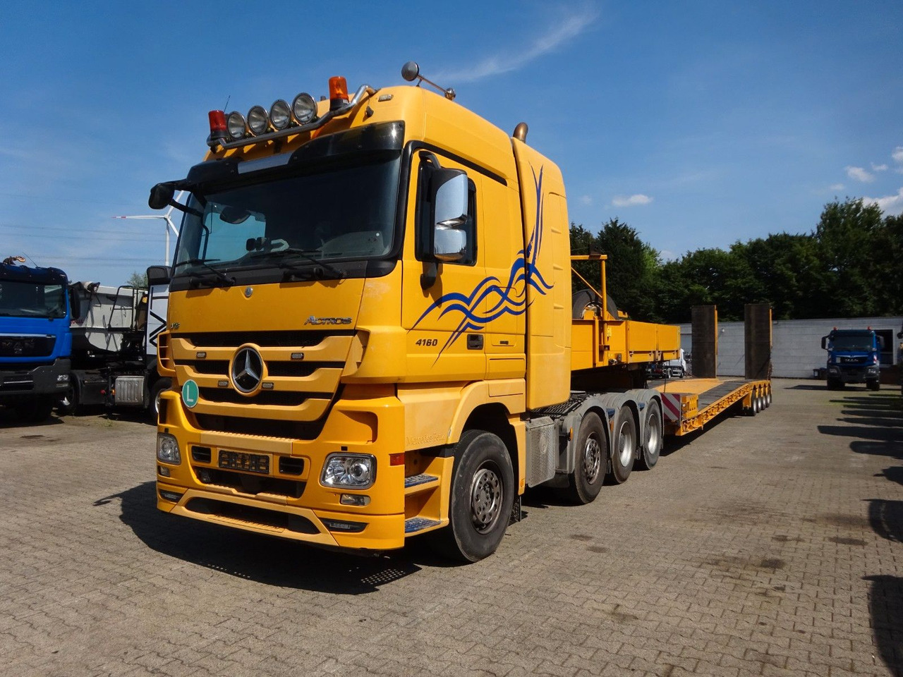 Mercedes-Benz 4160 V8 Actros SZM Schwerlast 8x4 - Tractor: foto 1 Mercedes-Benz 4160 V8 Actros SZM Schwerlast 8x4 - Tractor: foto 1
