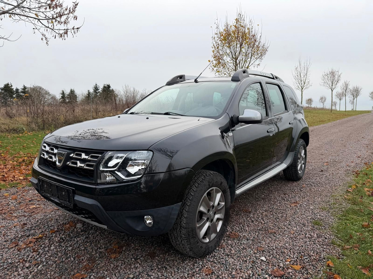 Dacia Duster I Laureate 1.5 DCI *nur 55 000km! - Furgão de passageiros: foto 1 Dacia Duster I Laureate 1.5 DCI *nur 55 000km! - Furgão de passageiros: foto 1