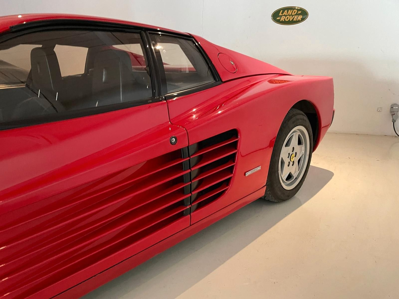 Ferrari Testarossa - Automóvel: foto 3 Ferrari Testarossa - Automóvel: foto 3