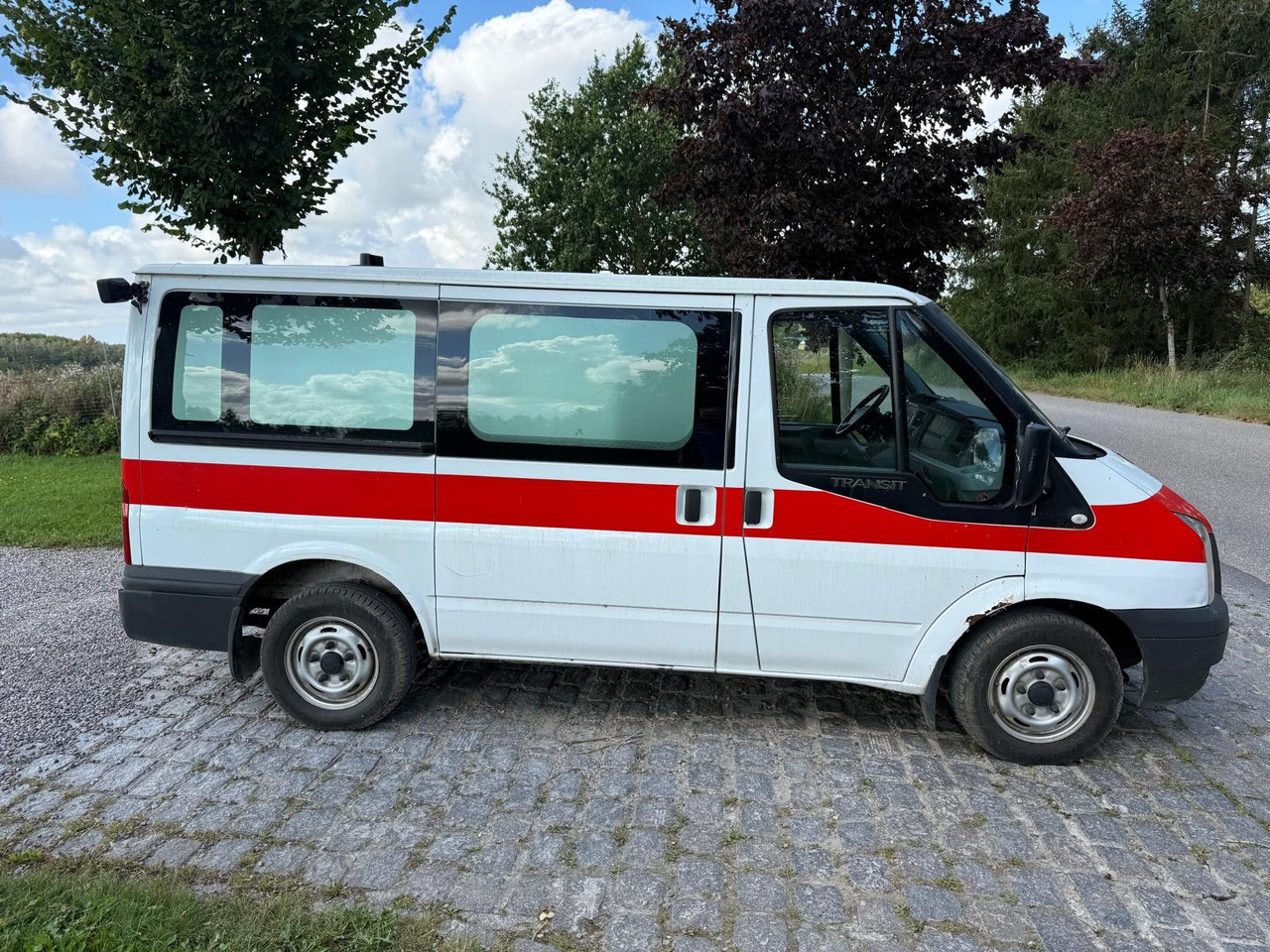 Ford Transit Kombi FT 300 K - Furgão de passageiros: foto 4 Ford Transit Kombi FT 300 K - Furgão de passageiros: foto 4