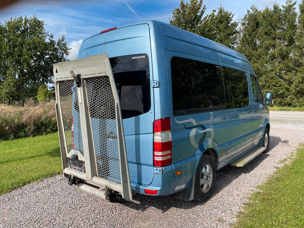Mercedes-Benz Sprinter 316 CDI AUT * BUS ** 9 bis 11 sitze** - Furgão de passageiros: foto 5 Mercedes-Benz Sprinter 316 CDI AUT * BUS ** 9 bis 11 sitze** - Furgão de passageiros: foto 5