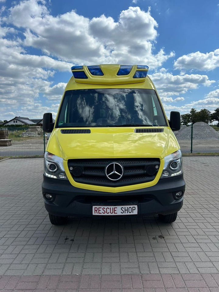 Mercedes-Benz Sprinter 519 CDI 4X4 **Ambulace** - Furgão de passageiros: foto 5 Mercedes-Benz Sprinter 519 CDI 4X4 **Ambulace** - Furgão de passageiros: foto 5