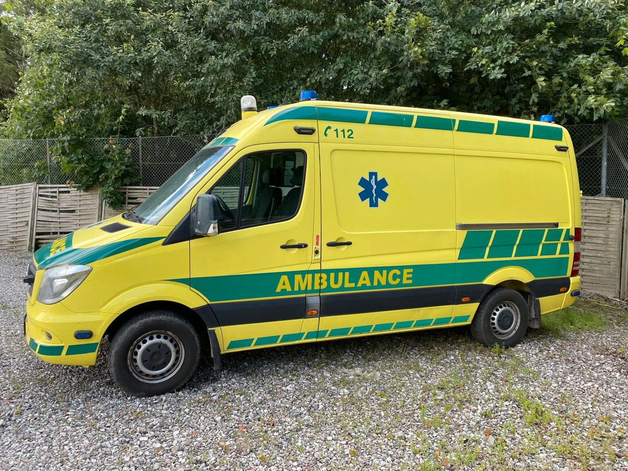 Mercedes-Benz Sprinter II Kasten 316 CDI Aut *Ambulance - Ambulância: foto 2 Mercedes-Benz Sprinter II Kasten 316 CDI Aut *Ambulance - Ambulância: foto 2
