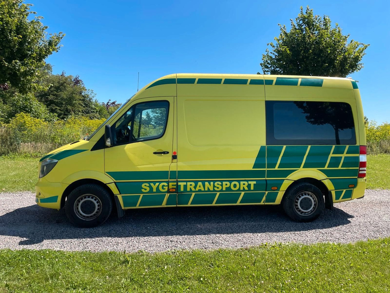 Mercedes-Benz Sprinter II Kasten 316 CDI Aut *Ambulance - Ambulância: foto 2 Mercedes-Benz Sprinter II Kasten 316 CDI Aut *Ambulance - Ambulância: foto 2