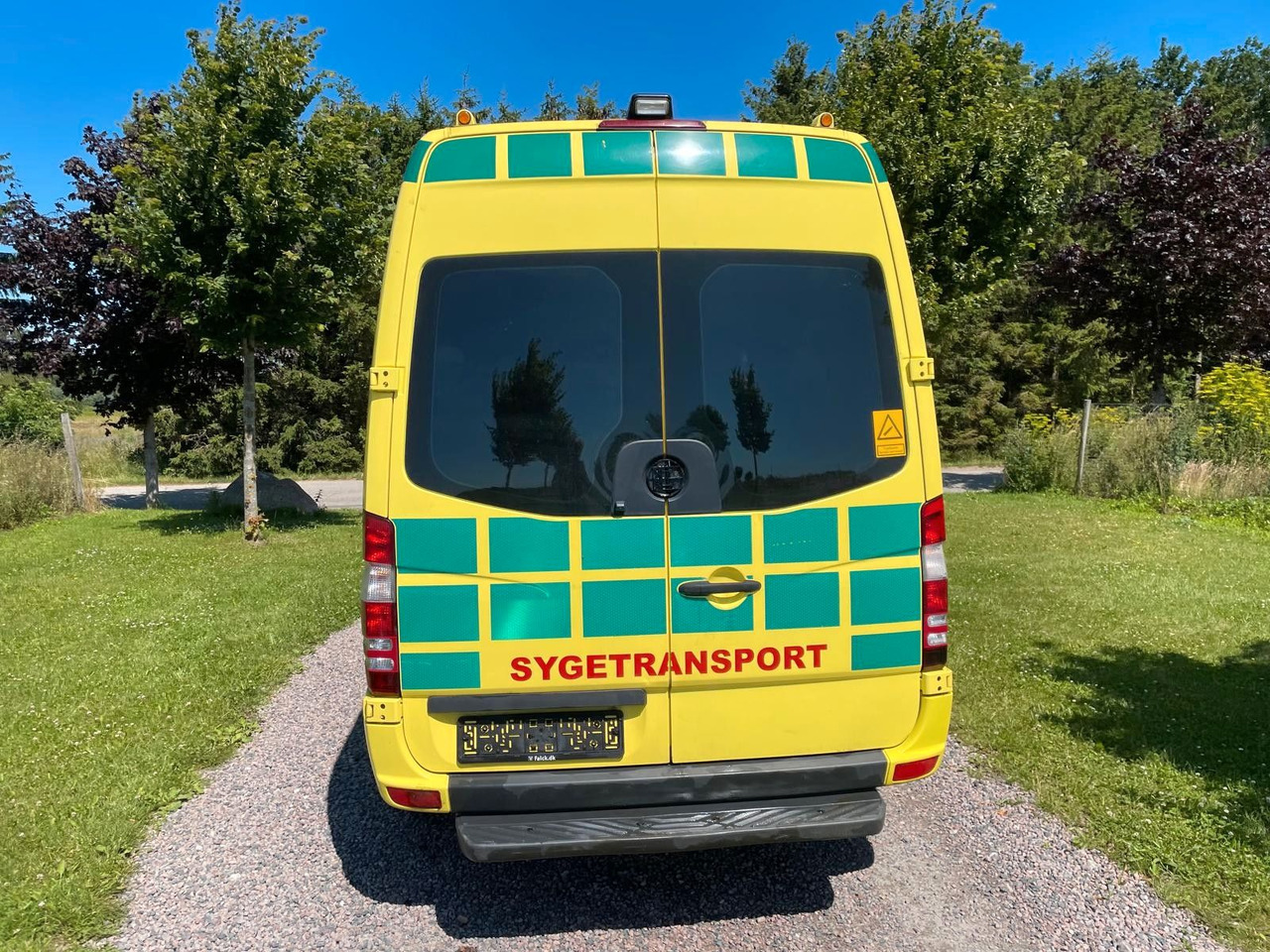 Mercedes-Benz Sprinter II Kasten 316 CDI Aut *Ambulance - Ambulância: foto 4 Mercedes-Benz Sprinter II Kasten 316 CDI Aut *Ambulance - Ambulância: foto 4