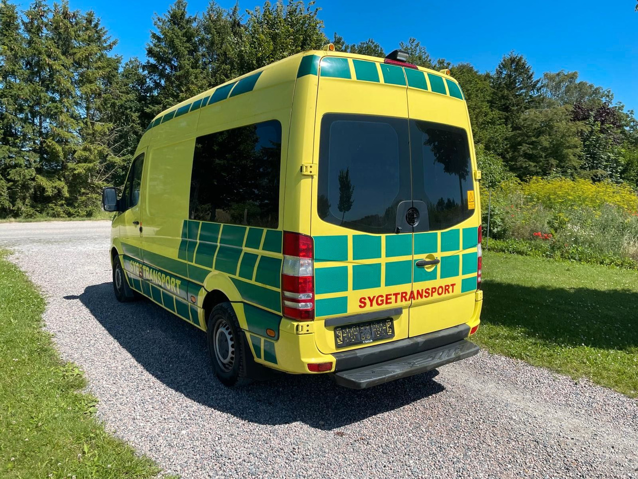 Mercedes-Benz Sprinter II Kasten 316 CDI Aut *Ambulance - Ambulância: foto 3 Mercedes-Benz Sprinter II Kasten 316 CDI Aut *Ambulance - Ambulância: foto 3