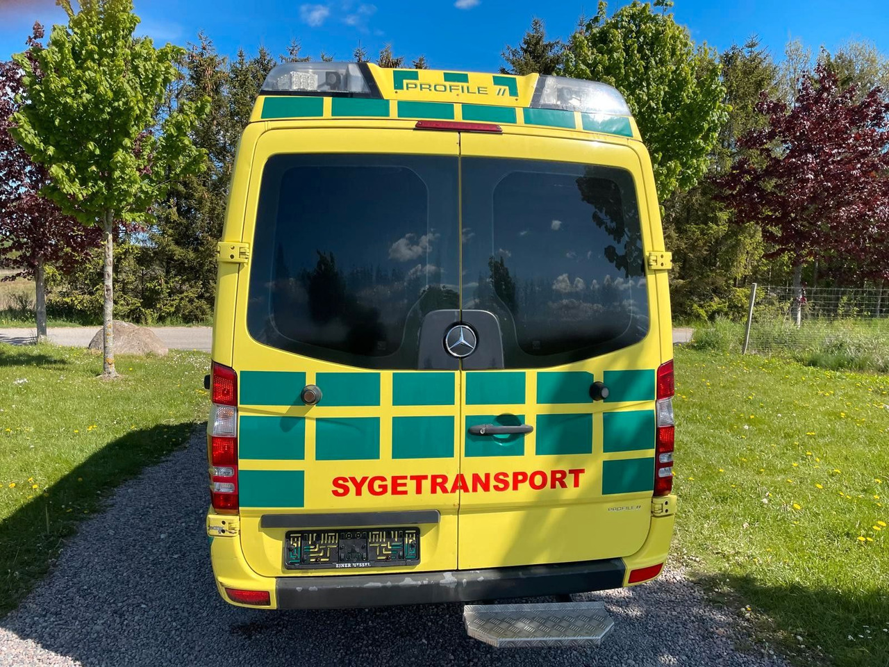 Mercedes-Benz Sprinter II Kasten 316 CDI Aut Ambulance* - Ambulância: foto 4 Mercedes-Benz Sprinter II Kasten 316 CDI Aut Ambulance* - Ambulância: foto 4