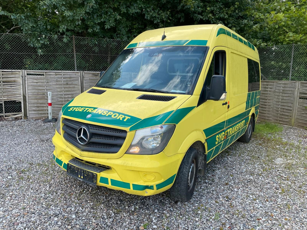 Mercedes-Benz Sprinter II Kasten 316CDI Aut *Ambulance - Ambulância: foto 1 Mercedes-Benz Sprinter II Kasten 316CDI Aut *Ambulance - Ambulância: foto 1