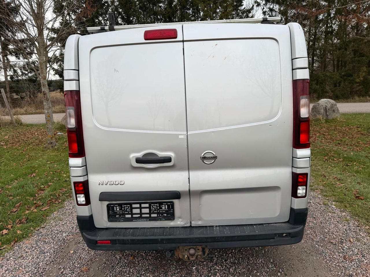 Nissan NV300 Kastenwagen L2H2 2,9t COMFORT - Furgão compacto: foto 4 Nissan NV300 Kastenwagen L2H2 2,9t COMFORT - Furgão compacto: foto 4