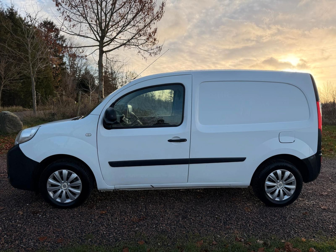 Renault Kangoo Rapid Basis - Furgão de passageiros: foto 4 Renault Kangoo Rapid Basis - Furgão de passageiros: foto 4